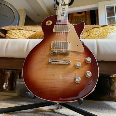 Gibson Les Paul Standard 60's Figured Top 2021 - Bourbon Burst image 4