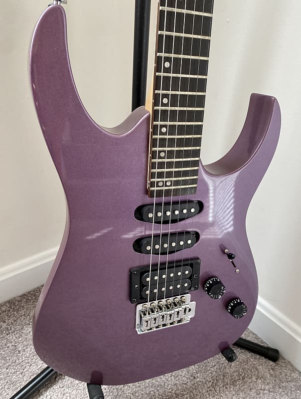 WASHBURN エレキギター パープル 6弦 WASHBURN エレキギター パープル 6弦 WASHBURN エレキギター パープル