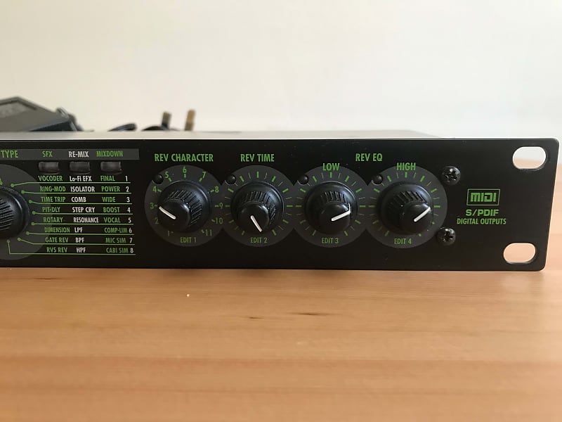 ZOOM RFX-2000 デジタルエフェクト ZOOM RFX-2000 Digital Reverb & Effects | eBay