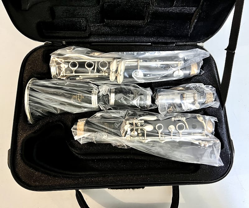 Beautiful Buffet R13 Wood New Pads! New Case!! Reverb