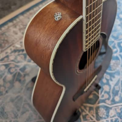 Fender Paramount PS-220E Parlor Acoustic-Electric Guitar - Aged Cognac Burst image 4