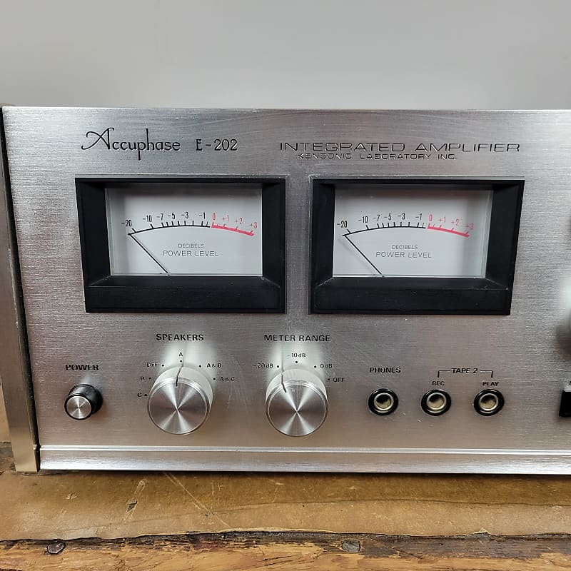 Accuphase E-202 Integrated Amplifier | Reverb