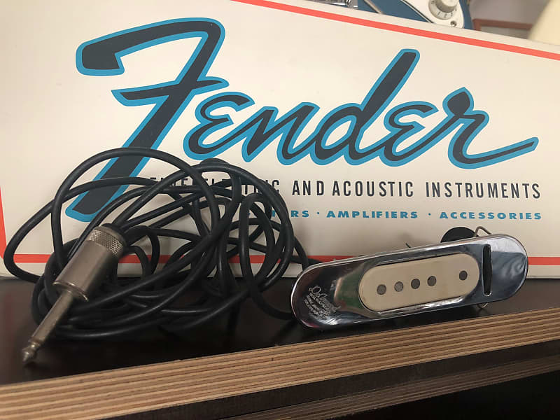 DeArmond Soundhole Pickup early 1960 s USA Lightnin Hopkins Reverb