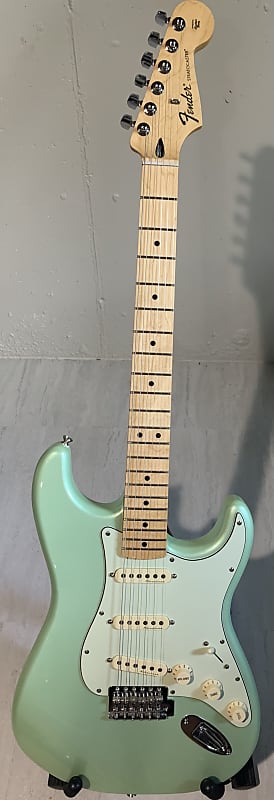 Fender  Player Stratocaster  2018 ***LIMITED EDITION****Metallic Surf Green image 1