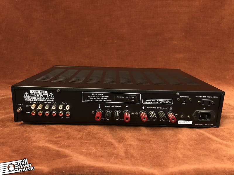 Rotel RA-932 Stereo Integrated Amplifier