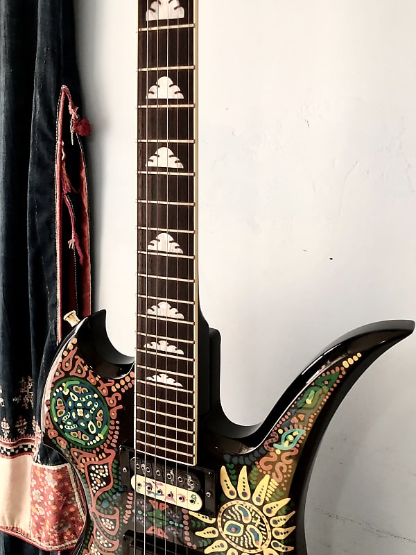 Museum MG   松本秀人 Model 煙花 吉他 HIDE Burny Fernandes MG 450X 125 120X  X-Japan 煙花 結他 main MG 70x 80x 280x 140x 165x paint Hide Matsumoto Custom  Electric 