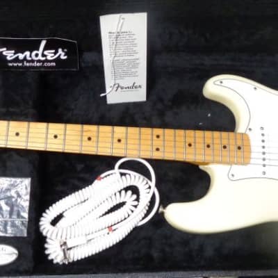 Fender  68 Reverse Headstock Stratocaster 2001 White image 11