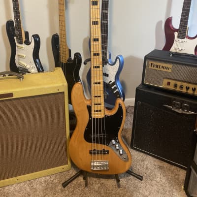 Squier Classic Vibe '70s Jazz Bass V with Maple Fretboard 2019 Natural image 1