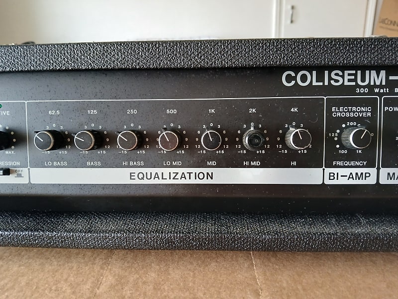 Sunn Coliseum 300 ベースアンプヘッド　ビンテージ　ジャンク Sunn Coliseum-300 300-Watt Bass Amplifier Head | Reverb