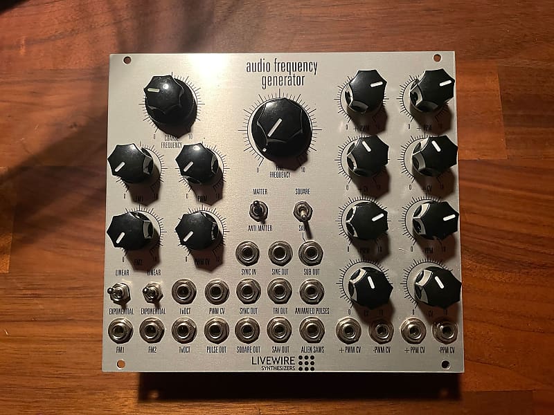 Livewire Synthesizers Audio Frequency Generator  (blemished) 2020 image 1