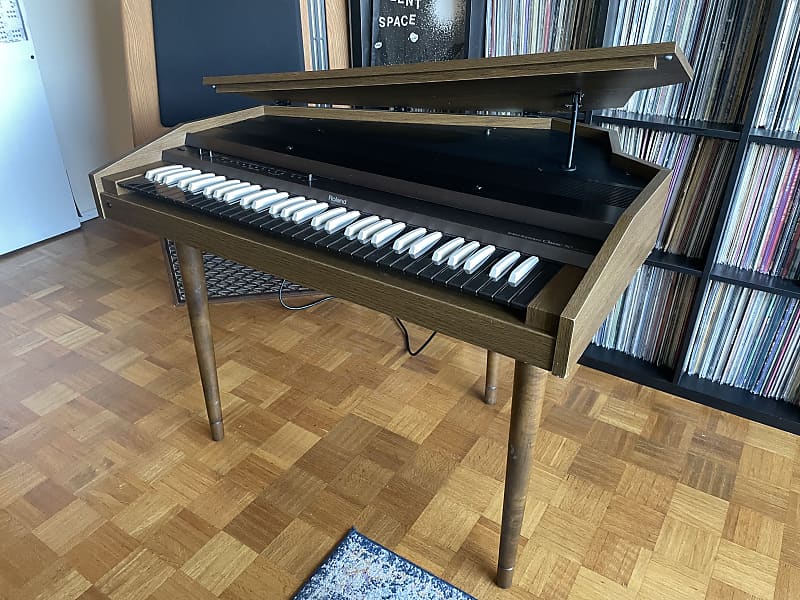 Roland Digital Harpsichord Classic 50 / C-50 / 1988