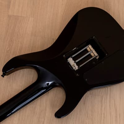 Jackson Stars SL-TN02STB/EMG 純正ソフトケース付き 2002 Jackson Stars Soloist SL-J2 Neck Through Guitar Black w