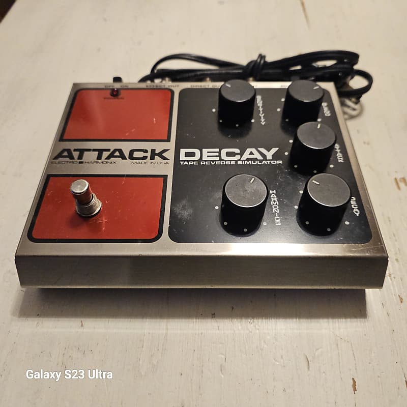 Electro-Harmonix Attack Decay