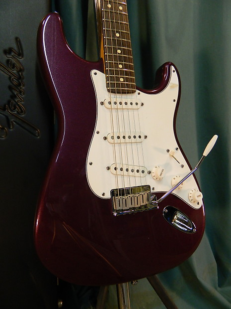Fender online purple metallic