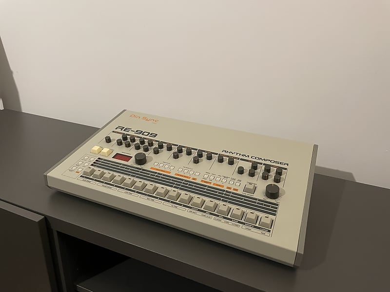 Dinsync RE909 w mod Reverb UK