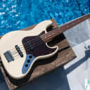 2005-2006 Fender '62 Jazz Bass Reissue - JB62-58 - Vintage White - Crafted in Japan - CIJ