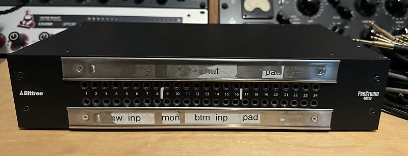 Bittree ProStudio 4825F 2x24 Point TT DB25 Patchbay with Patch Cables