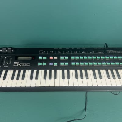 Yamaha DX100 Programmable Algorithm Synthesizer 1985 - Black