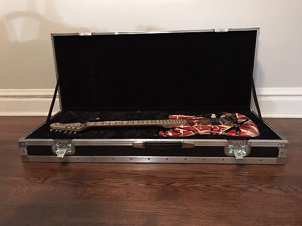 ANVIL STRATOCASTER BLACK GUITAR CASE VAN HALEN EVH Frankenstein 300 Strat shaped guitars Black