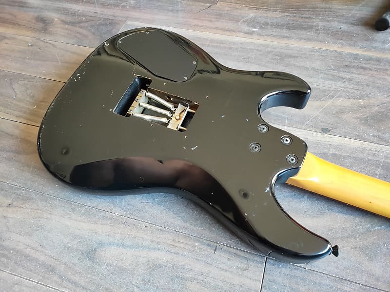 ギター ARIA PRO II  THE WARRIOR WR603 ヤフオクでギター落札 AriaProⅡ THE WARRIOR - ひでぼうの趣味