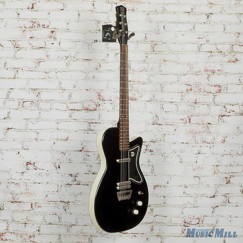 00's Danelectro 56 U2 Humbucker/Single Coil Matte Black