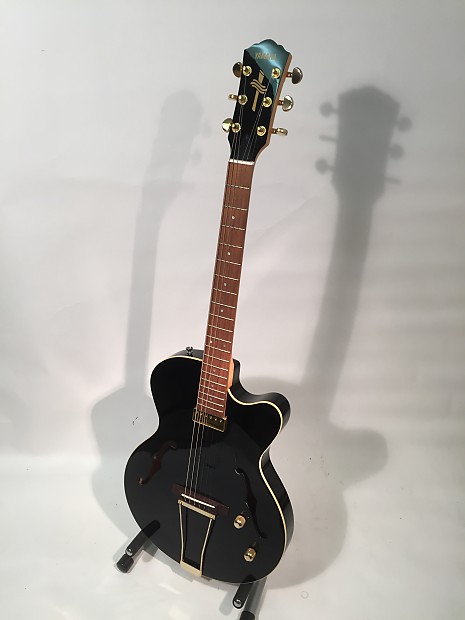 Yamaha AEX500 ヤマハ Yamaha AEX 500 Thinline Hybrid Acoustic/Jazz Guitar Black