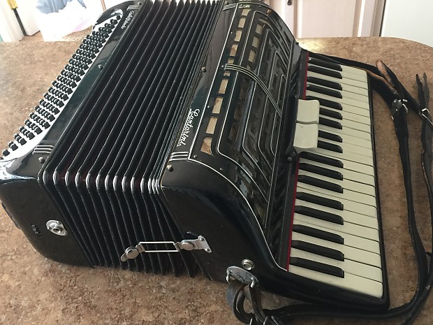 Cantarini accordion hotsell