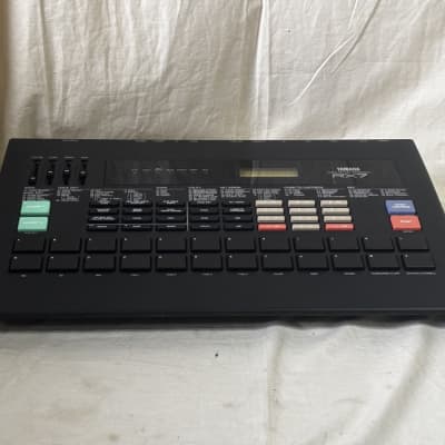 Yamaha RX7 Digital Rhythm Programmer (1987) | Wolf Review