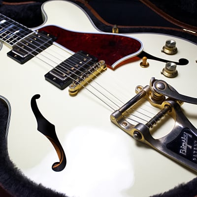 Gibson Custom  ES-355 Memphis in Classic Vintage White "VOS"  2016 image 4