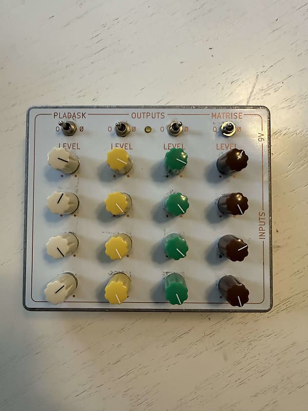 Pladask Elektrisk Matrise V3 | Reverb