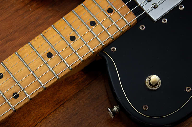 来週値上げ予定！Squier Telecaster Custom Diy UPGRADE | Squier Telecaster | 1000$ Budget | Custom