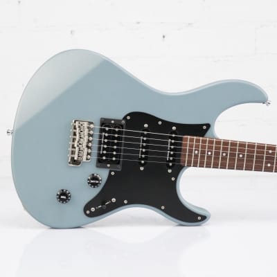 YAMAHA Pacifica PAC1512CD Cornell Dupree Signature [SN