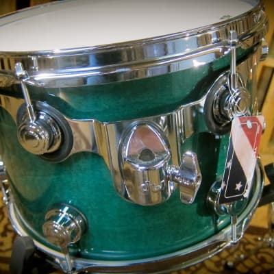DW Jazz Series Drum Set, Maple Gum Shells, Turquoise Green Stain Lacquer Finish image 8