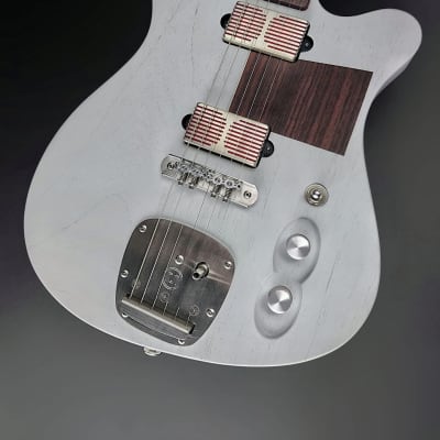 Tao Guitars T-Bucket "Cedar Beach" Grey/Red, Mastery Vibrato & Bridge 2020/NEW (Authorized Dealer) image 4