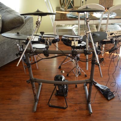 Roland TD-20 V-Drums Kit w/ Mesh Heads Plus Extras