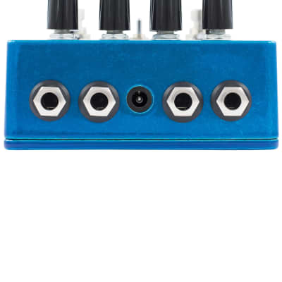 EarthQuaker Devices Avalanche Run Stereo Reverb & Delay with