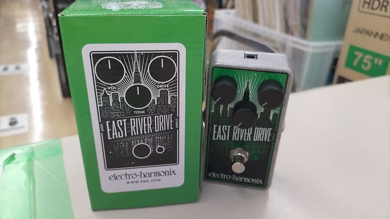 Electro-Harmonix East River Drive