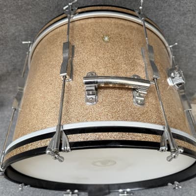 Ludwig 20"x14" Keystone Bass Drum 1965/66 – Champagne Sparkle – Restored image 3