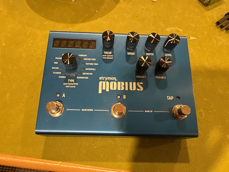 Strymon Mobius