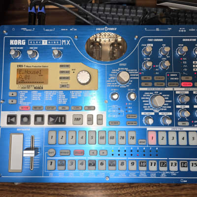 Korg Electribe-MX EMX-1SD EMX-1 SD Music Production Station 2010s - Red