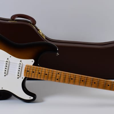 Fender Masterbuilt 1954 50th Anniversary Stratocaster (Yuriy Shishkov) 2004 - 2-Tone Sunburst image 4
