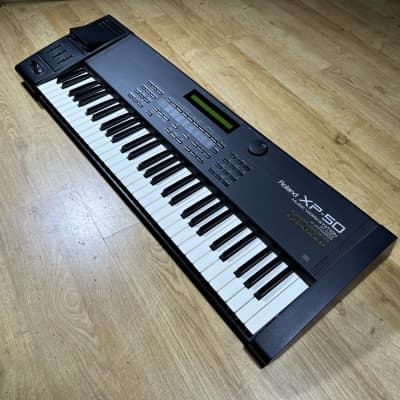 Roland XP-50 61-Key 64-Voice Music Workstation Keyboard 1995 - 1998 - Black