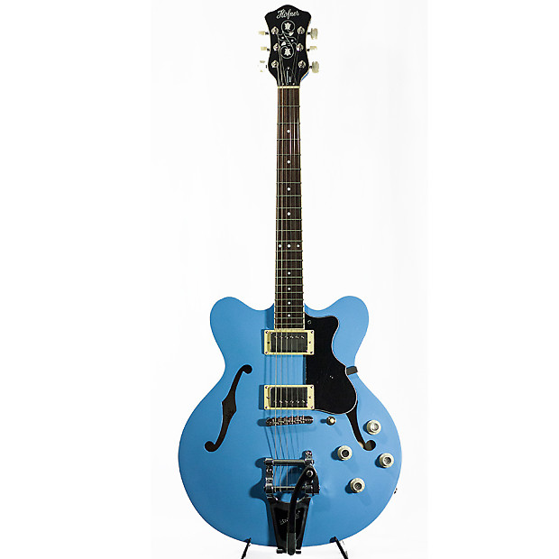 Hofner Verythin Limited Edition Contemporary Series Powder Blue