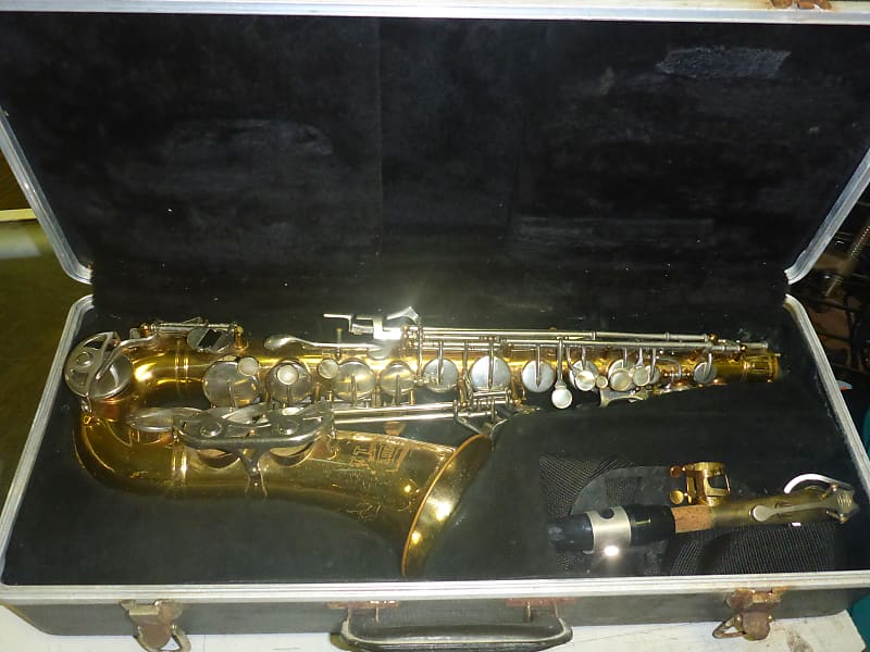 Bundy Bundy II Saxophone w/ Case Reverb