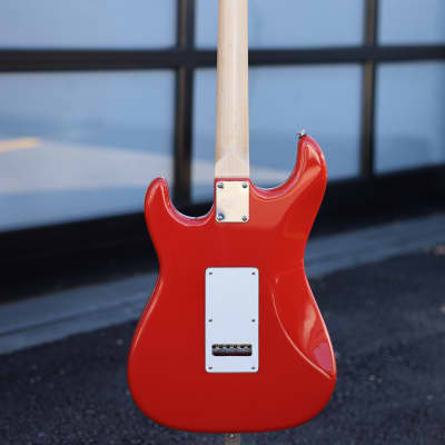 Mint G&L Custom Shop Legacy SSZ Electric Guitar 2024 - Fullerton Red image 3