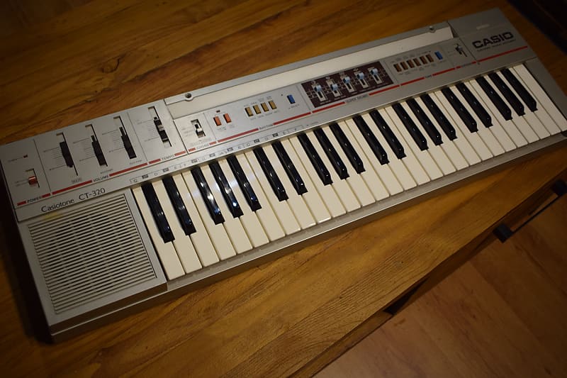 Casio CT 320 1980s