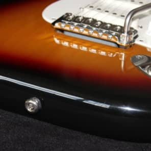 希少G&L USA ジョージ・フラートンシグネチャー レガシー