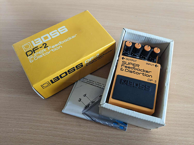 Boss DF-2 Super Feedbacker and Distortion 1985 - 1989 Made In Japan