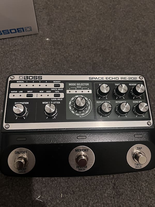 Boss RE-202 Space Echo