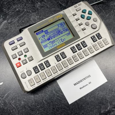 Yamaha QY70 MIDI Sequencer